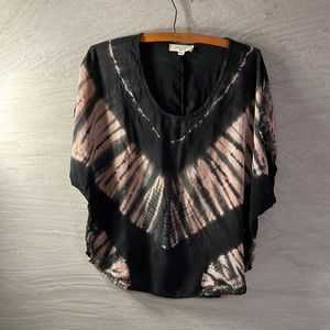 River and Sky Dancer Tee Medium